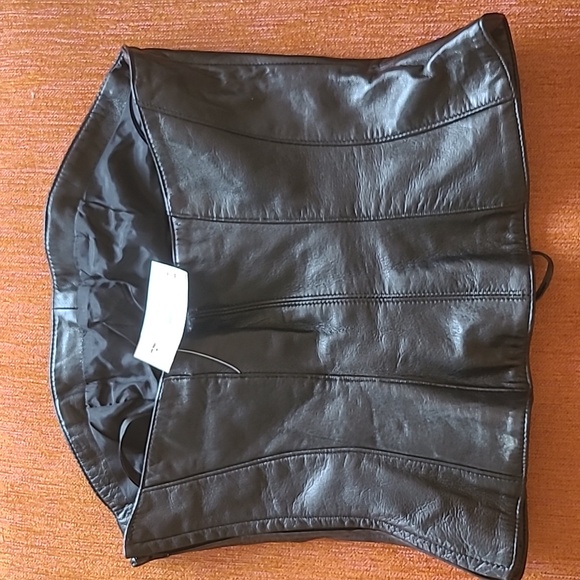 DANIER Black Leather Corset - Picture 4 of 8